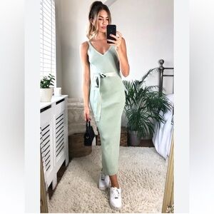 Forever 21 Mint Green Sleeveless V Neck Ribbed Knit Belted Bodycon Maxi Dress